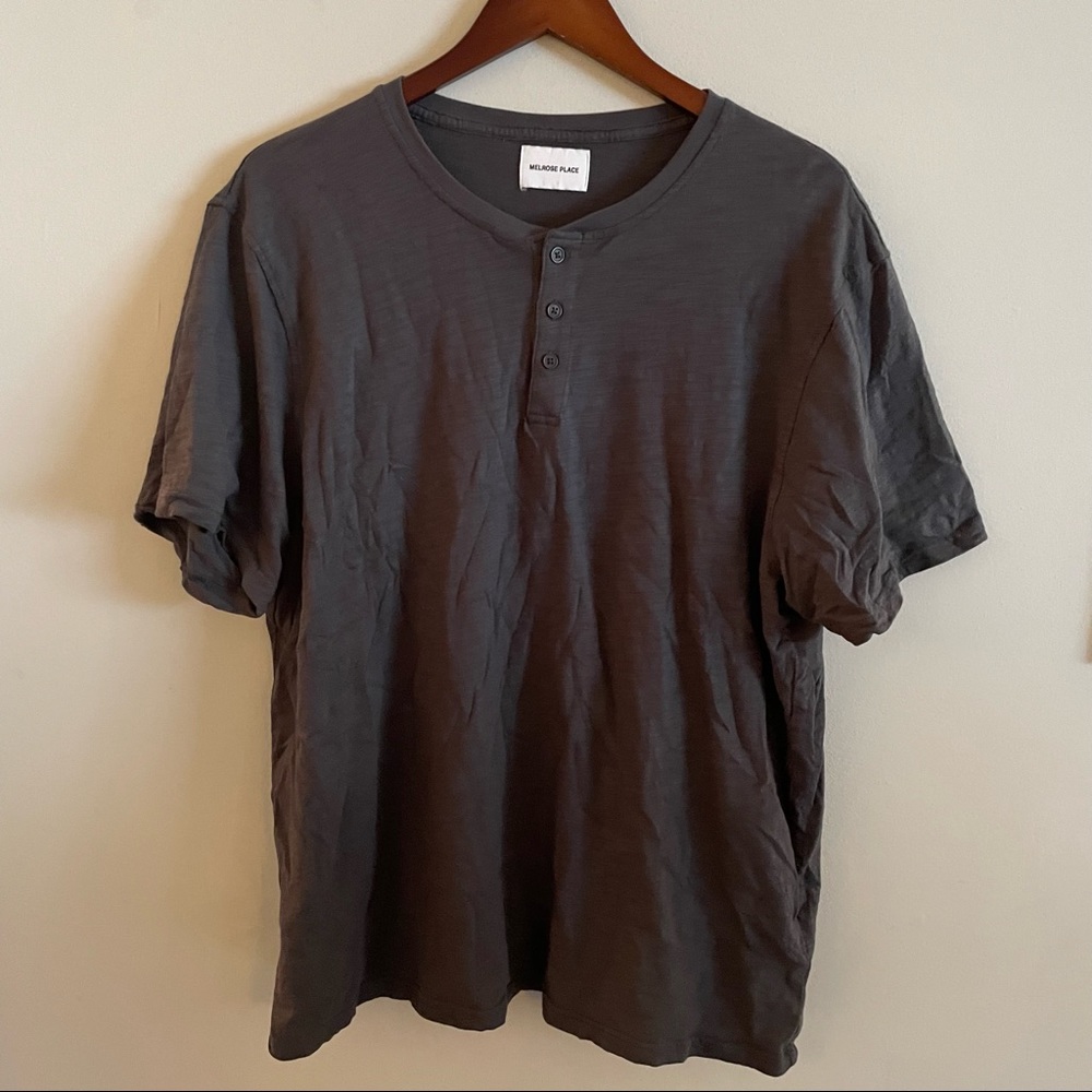 Melrose Place dark gray Genessee slub henley shortsleeve, size men’s XXL